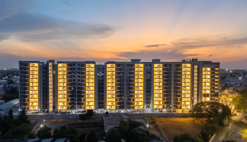 Purva Somerset Huse